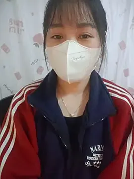 Offline Kajisu_26 on StripChat