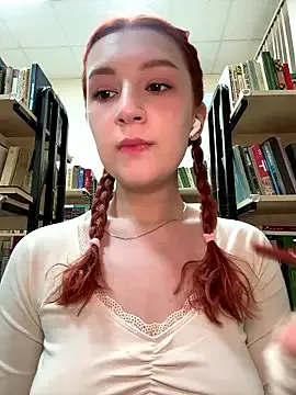 Offline katexxxx on StripChat