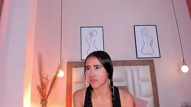 Offline KeimyWilde on StripChat