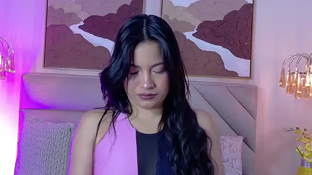 Offline kendalFox_ on StripChat