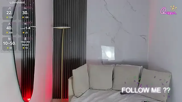 Freechat kiaratentation on StripChat