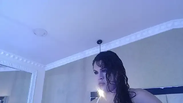 Freechat kimCosseyy on StripChat