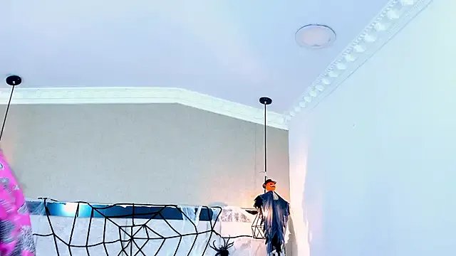 Freechat kimCosseyy on StripChat