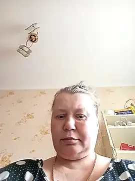 KiraStanton model from sc