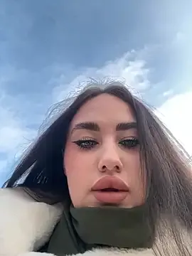 Offline KiraSunshine on StripChat