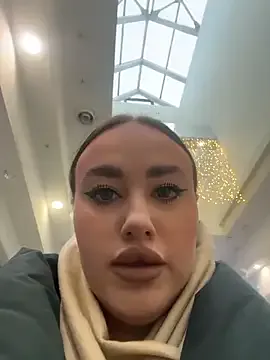 Offline KiraSunshine on StripChat