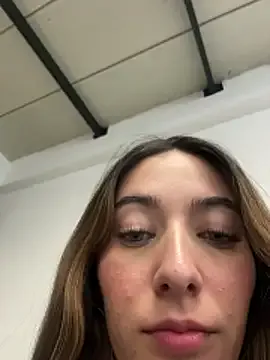 Offline kloe__t18 on StripChat