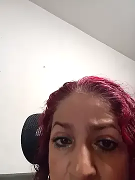 Freechat LAPOTRA_04 on StripChat