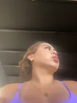 Group lariic on StripChat