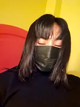 Offline Latin_summer on StripChat