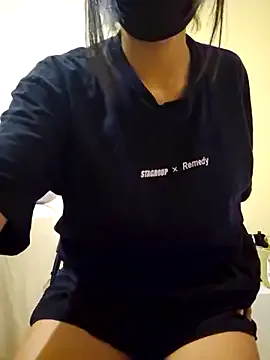 Offline Latin_summer on StripChat