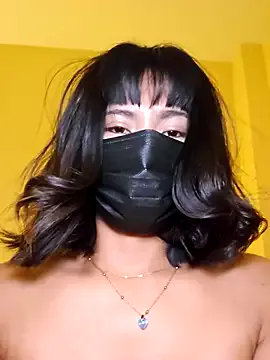 Offline Latin_summer on StripChat