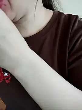 LiilyZi on StripChat