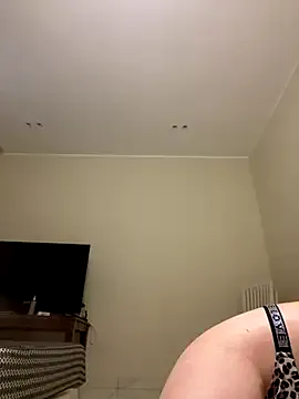 Offline lilita9 on StripChat