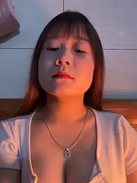 Freechat Liness101 on StripChat