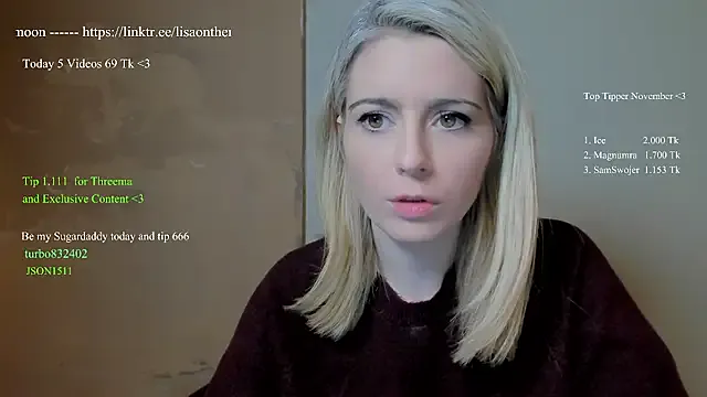 Offline Lisaonthemoon on StripChat