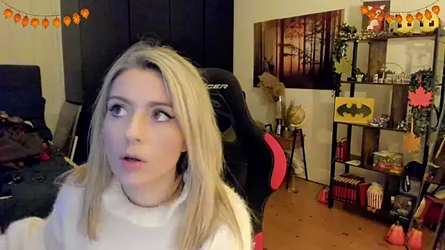 Offline Lisaonthemoon on StripChat