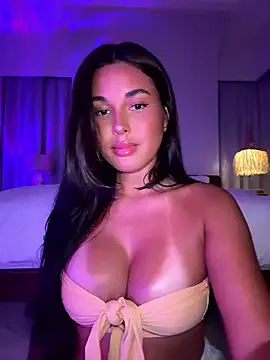 Offline Liz_Hush on StripChat