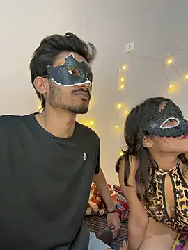 Freechat Lovebirdss on StripChat