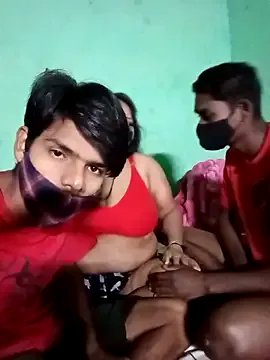 Freechat LoveOnStream on StripChat