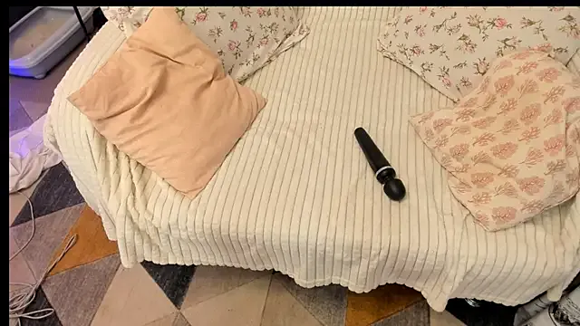 Offline Luafy_Toddy on StripChat