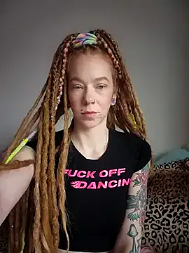 Freechat LucidLucy on StripChat