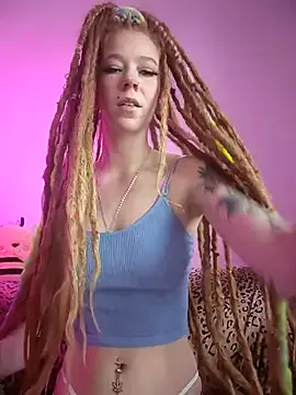 Freechat LucidLucy on StripChat