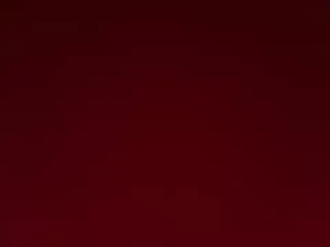 Offline LunaLuxe1 on StripChat