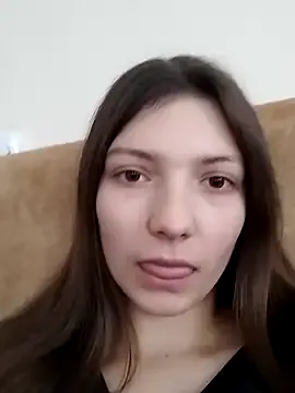 Offline LunaTori456 on StripChat