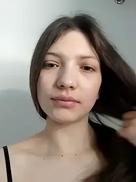 Offline LunaTori456 on StripChat