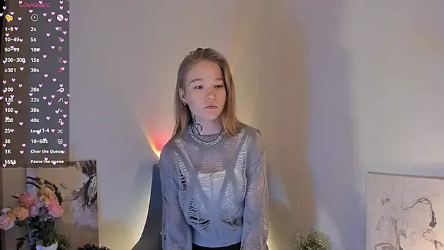 Offline MaireLanda on StripChat