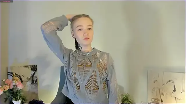 Offline MaireLanda on StripChat