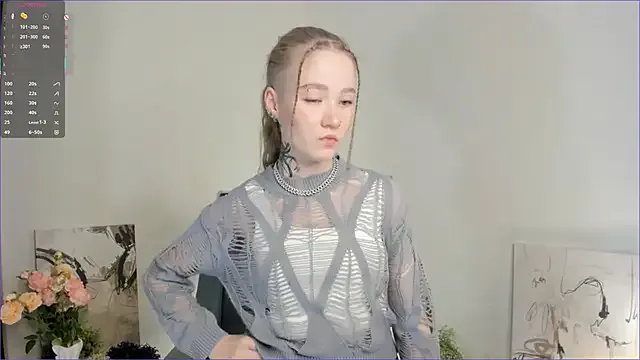 Offline MaireLanda on StripChat