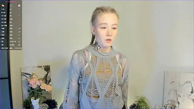 Offline MaireLanda on StripChat