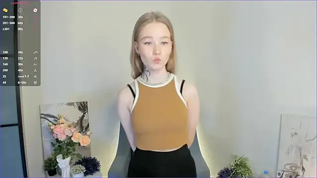 Offline MaireLanda on StripChat