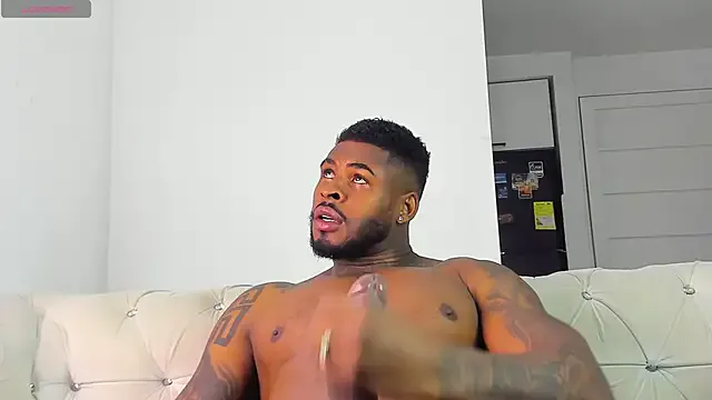 Offline Makonneen on StripChat