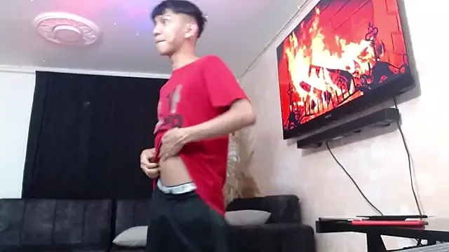 Offline Marcus_and_Tony on StripChat