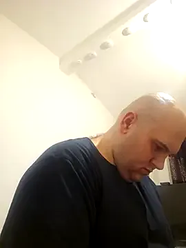 Offline mario890605 on StripChat