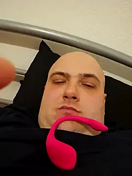 Offline mario890605 on StripChat