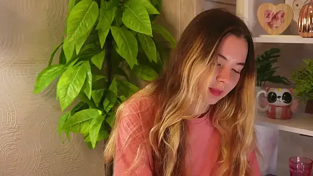 Offline MarlinVarian on StripChat