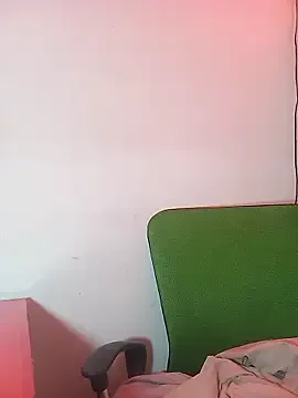 Offline MaryRoze_ on StripChat