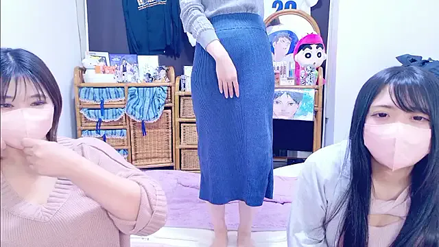 Group Megu_Melon on StripChat