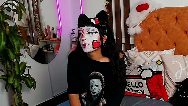 Offline MeowMota_ on StripChat