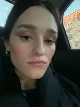 Offline Mia_Mia_M on StripChat