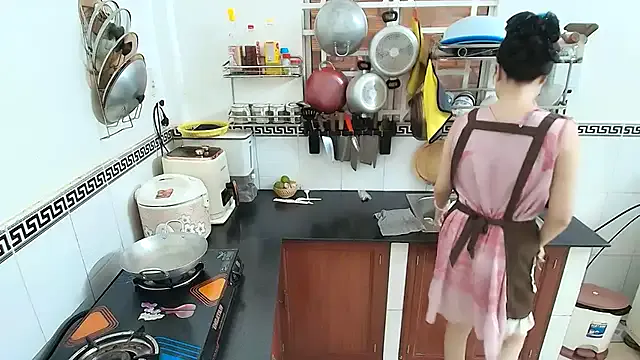 Offline Mie_baby2k on StripChat