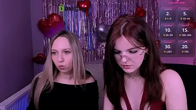 Offline mikameovv on StripChat
