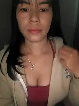 Offline Minak-xika on StripChat