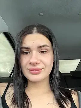 Freechat MiraReach on StripChat