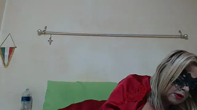 Offline Monellaxx on StripChat