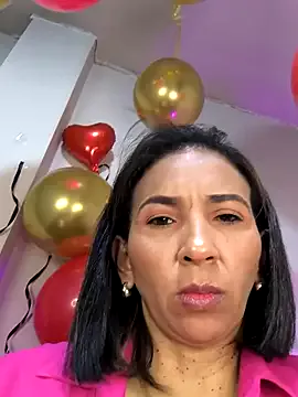 Offline Mrsvictoriaaa on StripChat